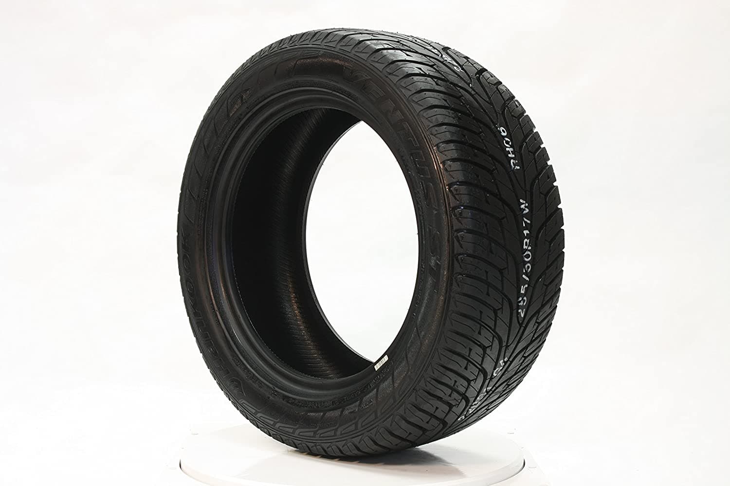 Hankook-Ventus-ST-RH06-All-Season-Tire-25550R17-101W.jpg